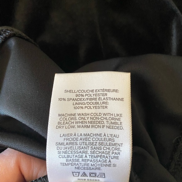 NWT EXPRESS Black Velvet Mock Neck Midi Dress Size XS - Picture 8 of 8